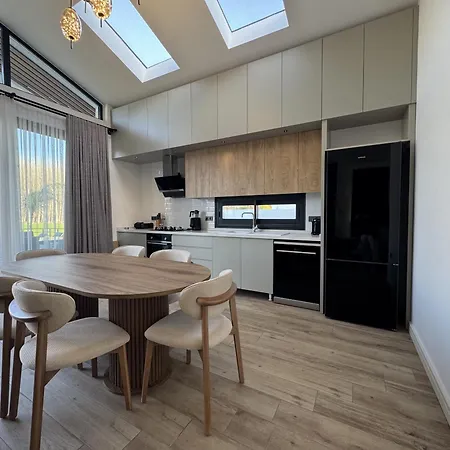 Odella - Luxury For 6 In Seydikemer Zorlar