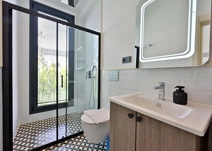 Villa Odella - Luxury For 6 In Seydikemer Zorlar *