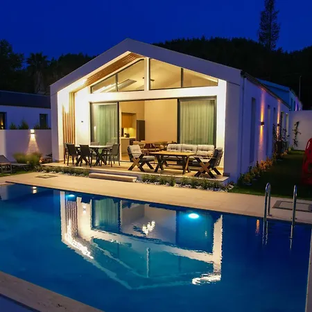 Odella - Luxury For 6 In Seydikemer Zorlar *