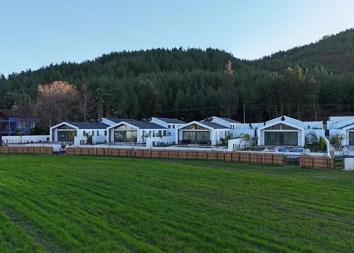 Odella - Luxury For 6 In Seydikemer Zorlar ヴィラ