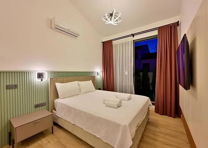 Odella - Luxury For 6 In Seydikemer Zorlar *