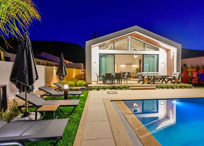 Odella - Luxury For 6 In Seydikemer Zorlar * フェティエ