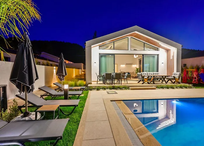 Odella - Luxury For 6 In Seydikemer Zorlar